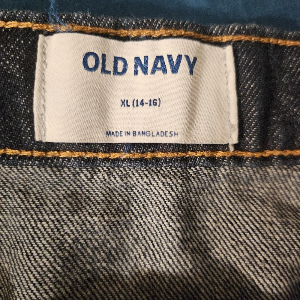 Old Navy fabric 16 polyester